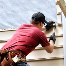 Best Composite Siding  in East Grand Forks, MN